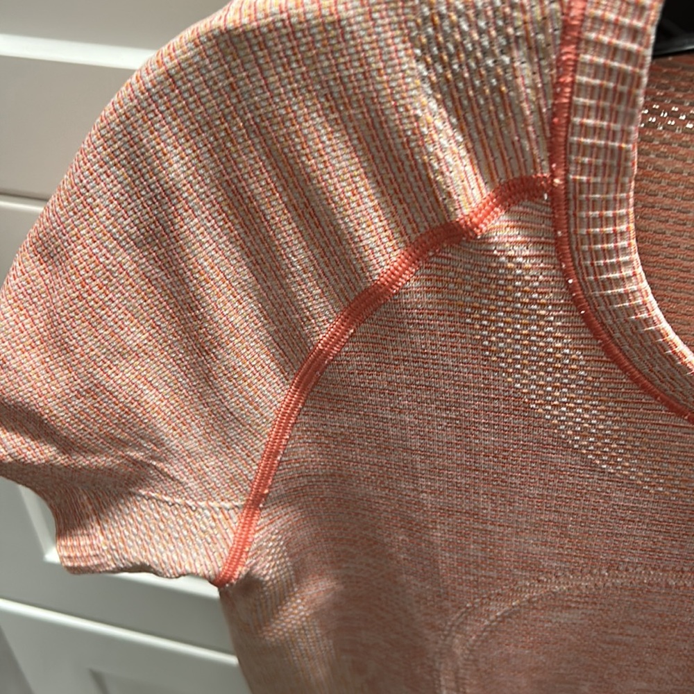 Lululemon swiftly short sleeve orange top - Picture 3 of 4